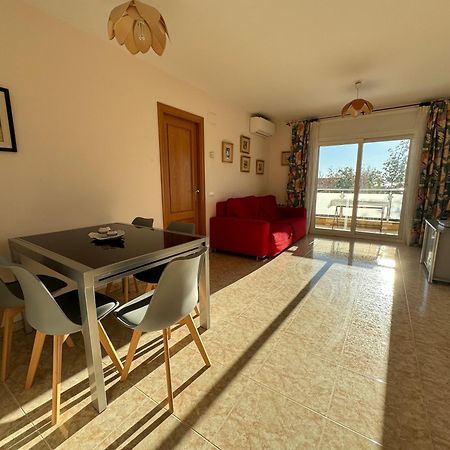 Ferienwohnung Piso En El Centro Con Vistas Al Mar Y Balcon Roses Exterior foto
