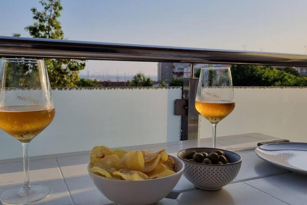 Ferienwohnung Piso En El Centro Con Vistas Al Mar Y Balcon Roses Exterior foto